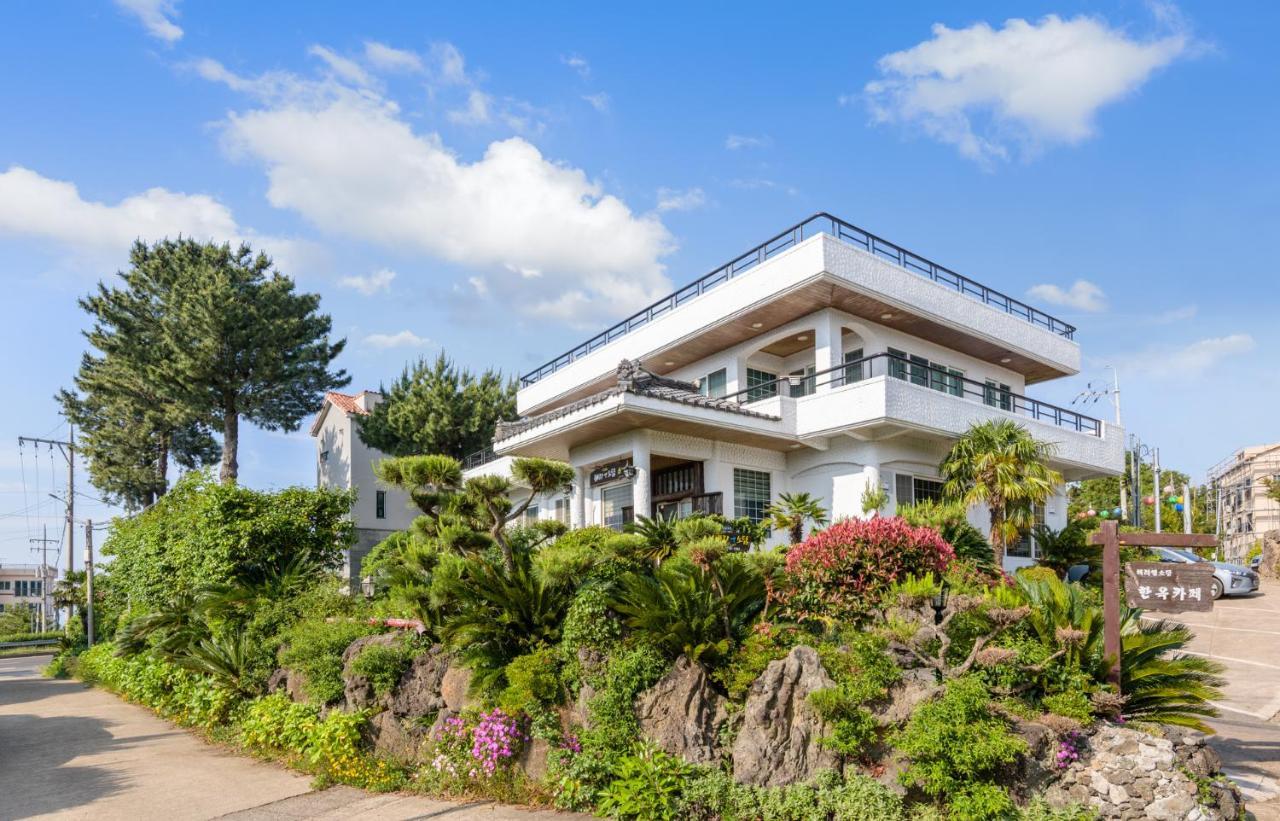 Harry And Sodam Pension Jeju Buitenkant foto
